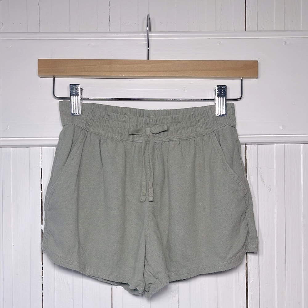 ABERCROMBIE VGUC Olive Linen Blend Elastic Waist Shorts
